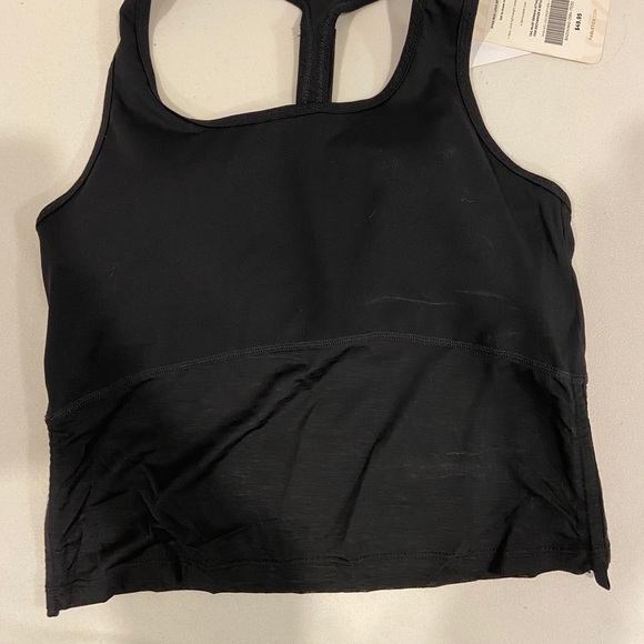 Crop top - Picture 1 of 4